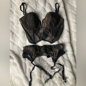 VICTORIA’S SECRET- black lace bustier bra corset and garter lingerie set